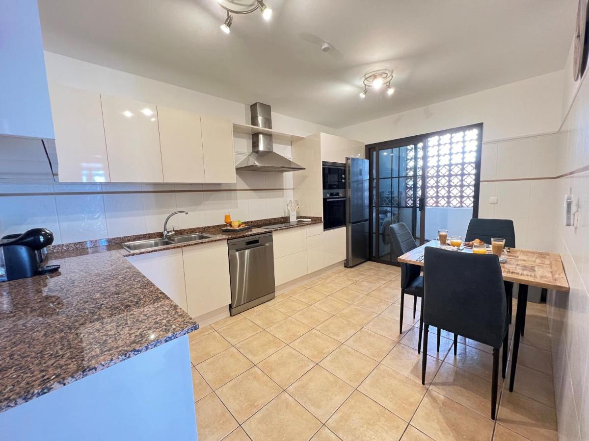 Villa Eva - New To The Market, Fully Refurbished Licensed Villa - Private Pool กาเลตาเดฟุสเต ภายนอก รูปภาพ